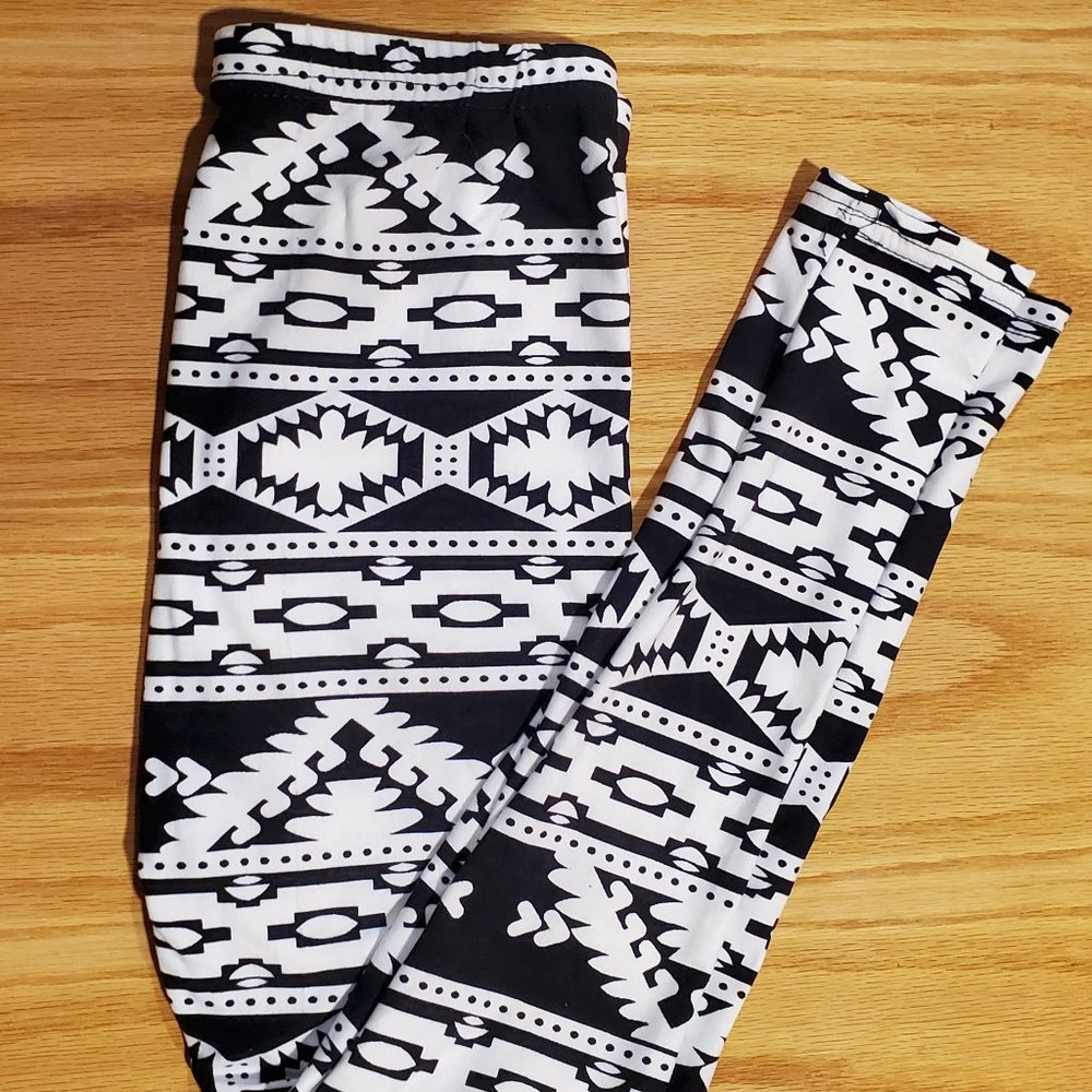 Kids Leggings L/XL (fits size 7-12)